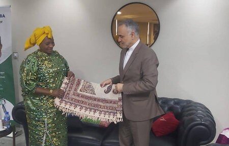 سفیر الایران زار وزیر نساء النیجریة