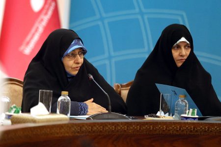 خزعلي: فتيات ايران يتالقن في مختلف الساحات مع الحفاظ على قيمهن وهويتهن الوطنية والاسلامية
