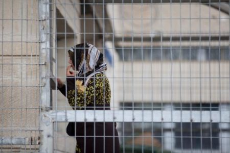 ارتفاع عدد الأسيرات المعتقلات إدارياً في سجون الاحتلال إلى ۱۱ أسيرة