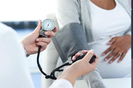للنساء الحوامل.. ۵ نصائح لتجنب ارتفاع ضغط الدم (تعرفي عليها)
