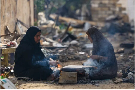 عام على الحرب: ارقام صادمة تكشف معاناة نساء غزة وسط حرب الإبادة الإسرائيلية