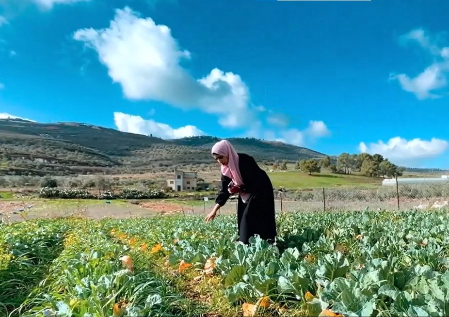 “ملهمات الوطن” يناقش دور المرأة الفلسطينية في حماية التراث البيئي