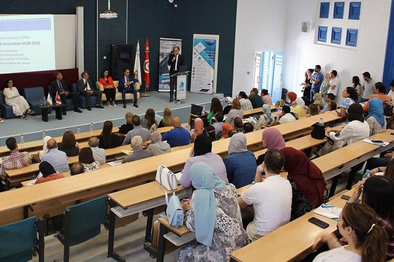 اتساع الفارق في مستوى التمدرس بين الجنسين في تونس