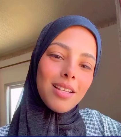 بلوجر من غزة: بالطبع نحن سعداء، فلماذا لا نكون كذلك؟