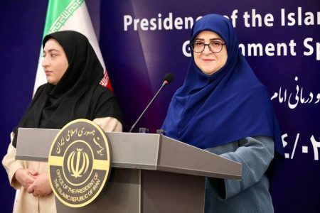 مهاجراني: الهلال الأحمر يواصل إرسال المساعدات إلى أهالي غزة