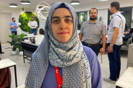 من إسطنبول إلى عمّان.. هكذا تصنع زينب وعيا معرفيا بقضية القدس