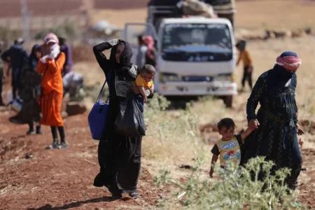المرأة السورية تحت نيران الانتهاكات عام ۲۰۲۵ 