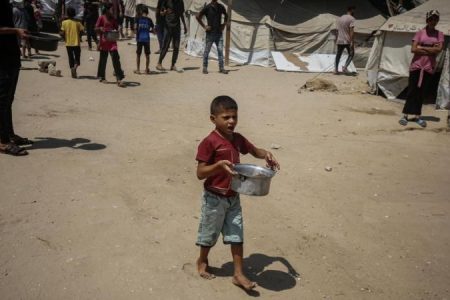“الأونروا”: واحد من كل خمسة أطفال في غزة يعاني سوء التغذية