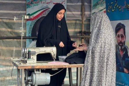 الخبز، الحب، والخياطة… حكاية حضور النساء في الأربعين
