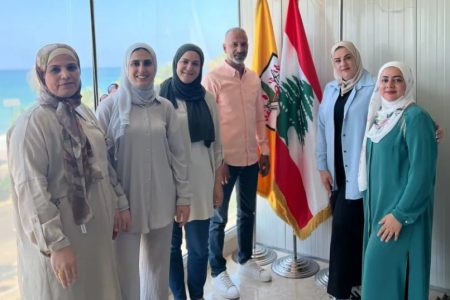 بين رصاص الضفة وسماء بيروت.. حكاية امرأة لا تُشبه سواها