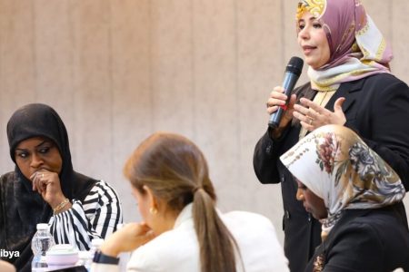 مناقشة تعديل مدونة السلوك الليبية لمناهضة العنف ضد المرأة بالانتخابات