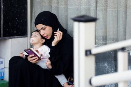 الابتزاز الإلكتروني في واجهة التهديدات التي تعاني منها العراقيات