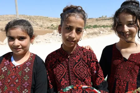 المساحات الآمنة تمنح الأمل في المجتمعات المعزولة في الخليل
