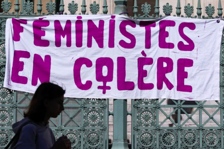 إحصائية صادمة: امرأة تُقتل أو تُحاول قتلها كل ۷ ساعات في فرنسا