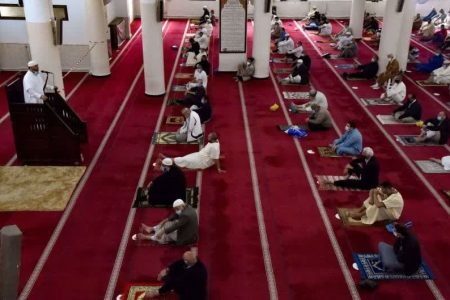 توسيع دور المؤسسة الدينية في الجزائر لتعزيز اندماجها في القضايا الأسرية الراهنة