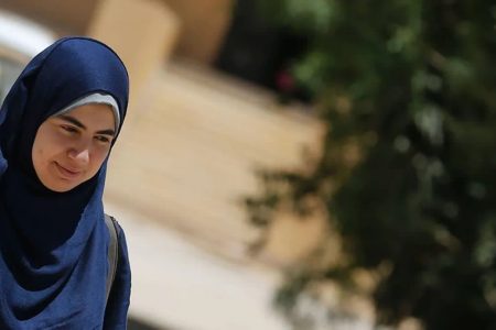 النمسا تقرّر: حظر الحجاب للفتيات تحت سن ۱۴ عاماً في المدارس الحكومية