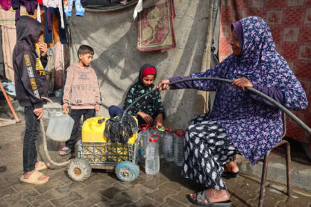 تفاصيل صادمة ترسم الواقع اليومي لحياة أطفال غزة