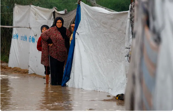 كاتبة من غزة